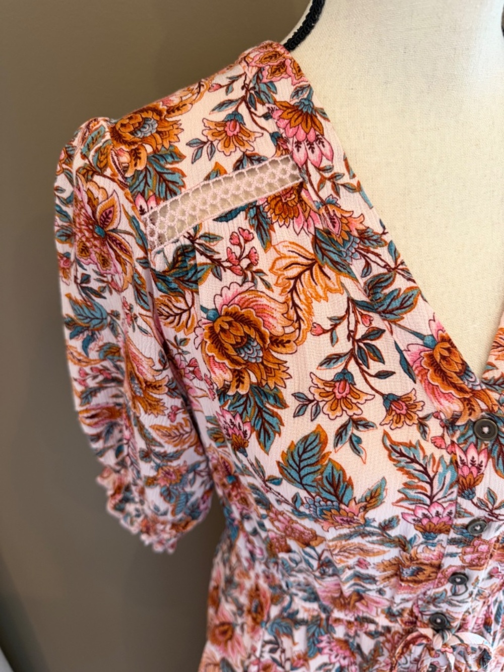Indigo Rose Pink Floral Maxi Dress Button Down Tiered, V-neck, Size Medium - Picture 4 of 14
